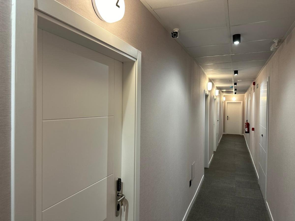 Cc Opera Suites Madrid Exterior photo