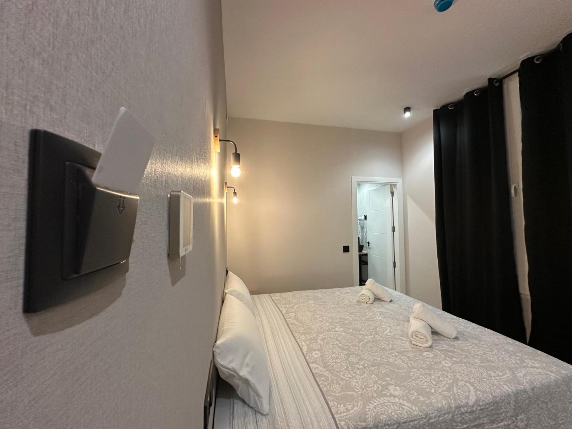 Cc Opera Suites Madrid Exterior photo